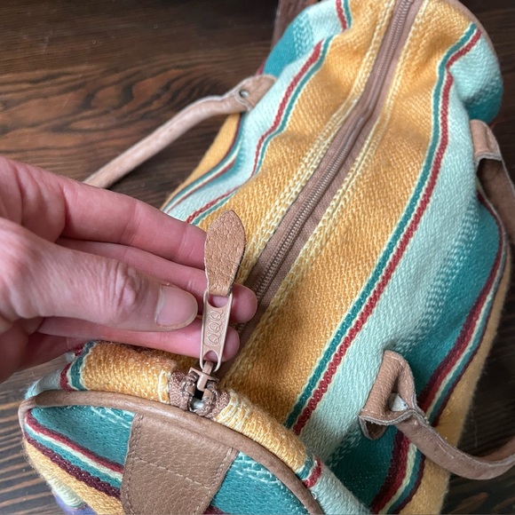 VINTAGE Baja blanket style woven cotton and leather Tote Bag - Picture 6 of 8